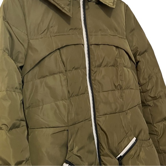 Orolay Women's Green Down Puffer Jacket Hooded Winter Coat Two-Way Zipper Size M - Picture 4 of 15